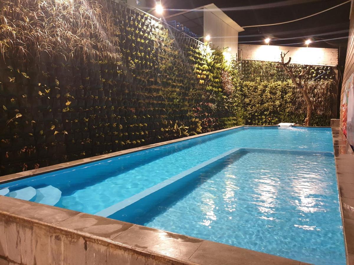 Hotel Lereng Bromo 파수루안 외부 사진